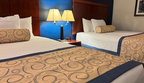 Room, 2 Queen Beds, Non Smoking