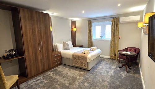 Standard Double Room, Accessible