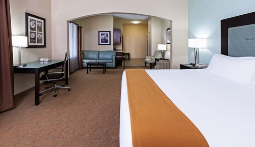 Standard Room, 1 King Bed