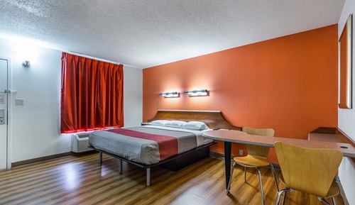 Deluxe Room, 1 Double Bed, Non Smoking, Refrigerator & Microwave