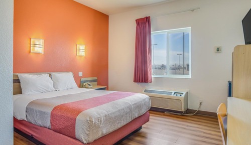 Room, 1 Queen Bed, Non Smoking