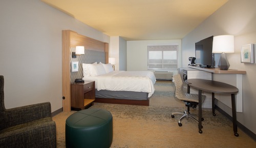Standard Room, 1 King Bed