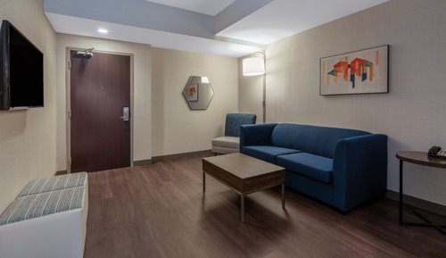 Suite, 1 King Bed with Sofa bed (Dining)