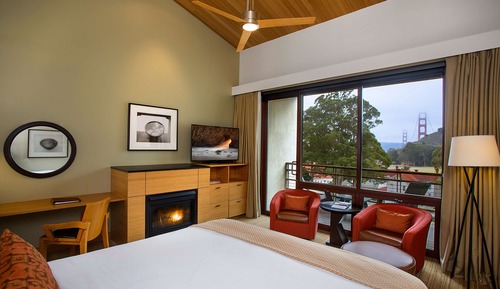 Room, 1 King Bed, Golden Gate View (Contemporary)