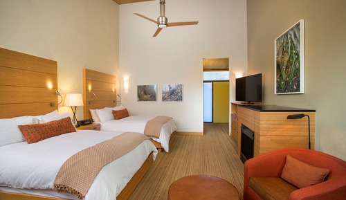 Standard Room, 2 Queen Beds (Contemporary)