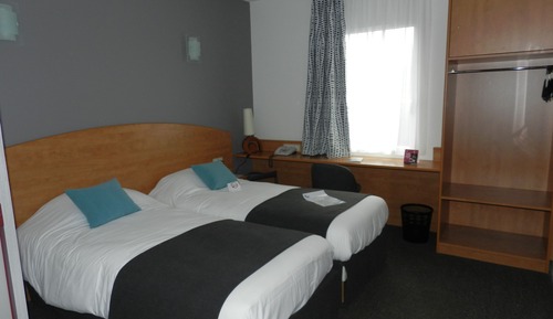 Comfort Twin Room