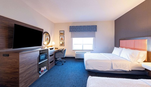 Room, 2 Queen Beds, Accessible, Non Smoking