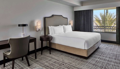 Room, 1 King Bed, Hearing Accessible (Mobility & Hearing)