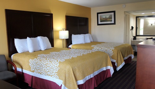 Standard Room, 2 Queen Beds, Non Smoking