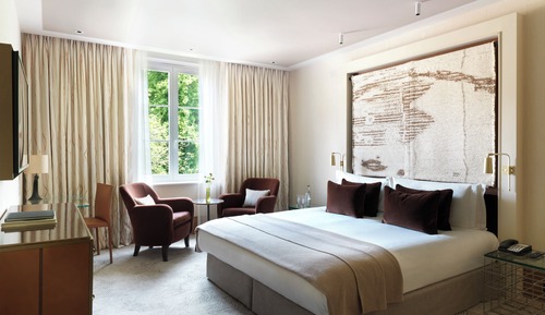 Superior Room, 1 King Bed