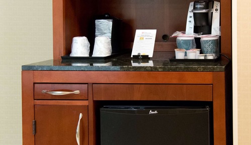 Room, 1 King Bed, Accessible