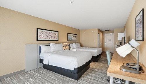 Two Queen Beds