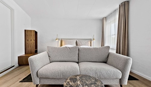 Superior Room, 1 King Bed, Non Smoking (with Single Sofabed)