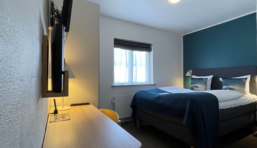 Standard Room, 1 Queen Bed, Non Smoking