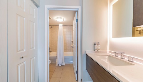 Suite, 1 Bedroom, Kitchen