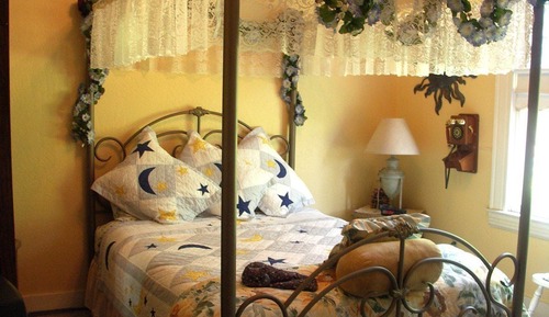 Traditional Room (Soleil)