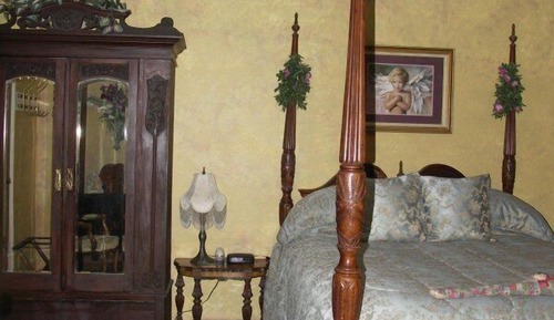 Traditional Room (Ingenue)