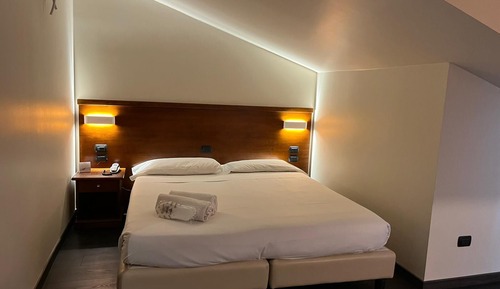 Standard Double Room, 1 King Bed