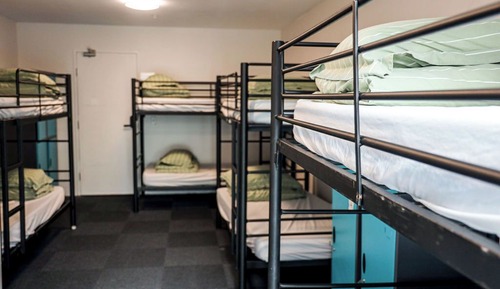 Mixed Dormitory with Private Bathroom- 8 Beds