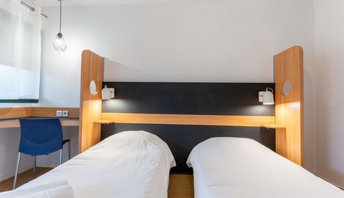 Standard Room, 2 Twin Beds