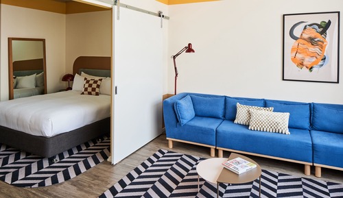 Uptown 2 Bedroom Suite