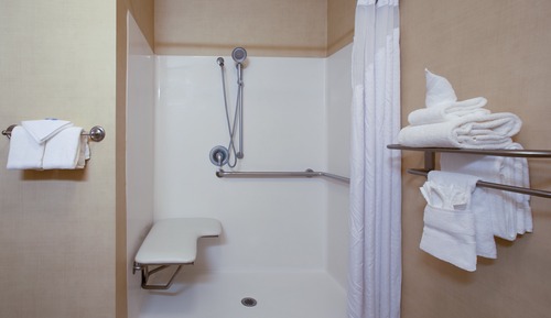 Standard Room, 1 King Bed, Accessible (Accessible Tub)