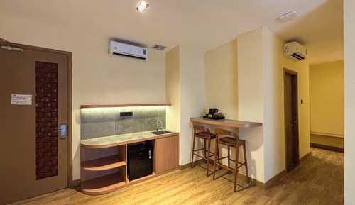 Suite, 1 Bedroom, Balcony