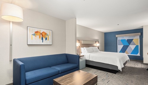 Suite, 1 King Bed with Sofa bed (Extra Floor Space)