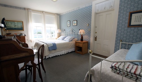 Comfort Triple Room, Park View