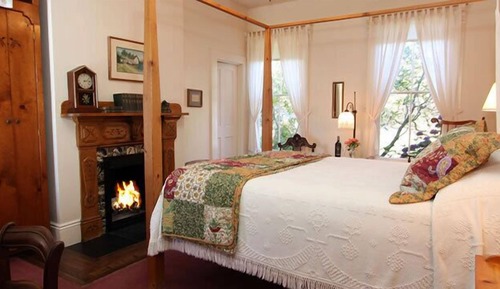 Romantic Double Room, Fireplace, Garden View