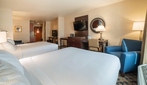 Suite, No Smoking, 2 Queen Bed