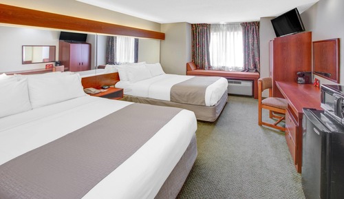 Standard Room, 2 Queen Beds