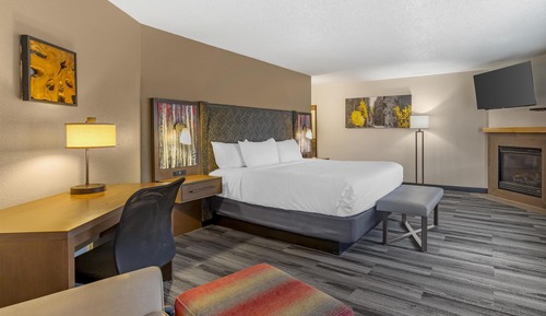 Suite, 1 King Bed, Non Smoking, Jetted Tub