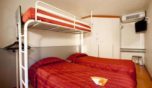 Standard Room, 3 Twin Beds