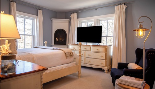 Room 16