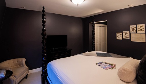 Room 6