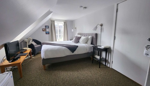 Small Double Room