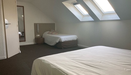 Standard Room, Multiple Beds