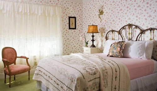 Suite, 1 Queen Bed (Jacuzzi and Fireplace)