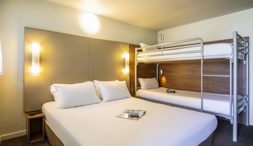 Standard Room, Multiple Beds