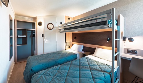 Standard Room, Multiple Beds