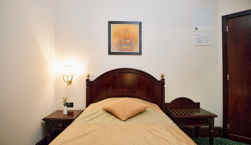 Classic Single Room