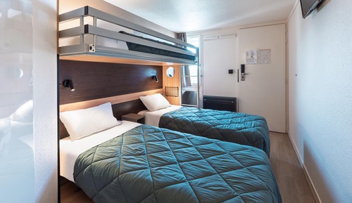 Standard Room, Multiple Beds