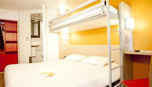 Standard Room, Multiple Beds (1 Double and 1 Single bed)