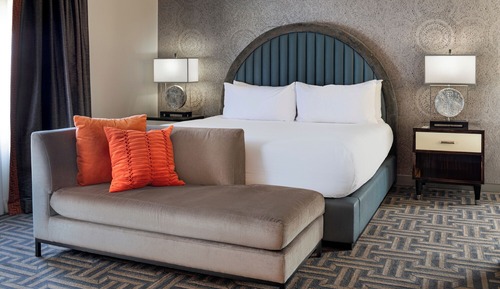 Suite, 1 King Bed