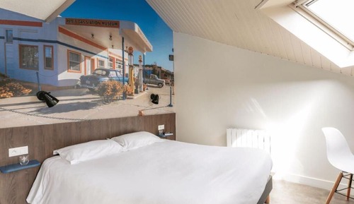 Double Room (Motel)