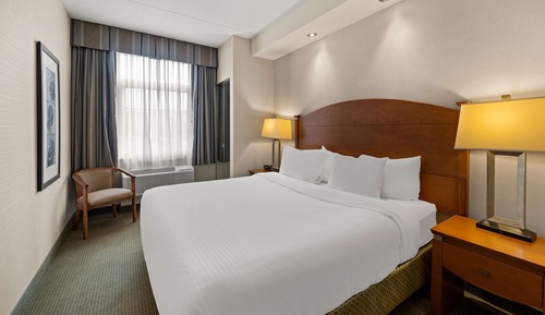 Suite, 1 King Bed, Non Smoking, Kitchenette (Shower Only;with Sofabed)