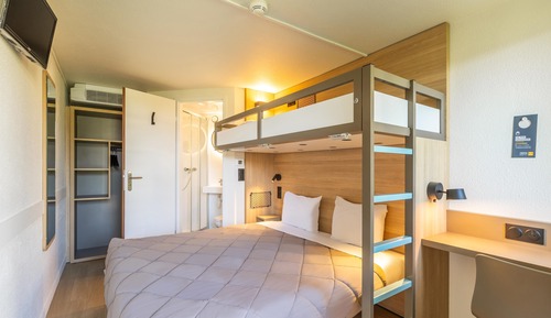Standard Room, Multiple Beds