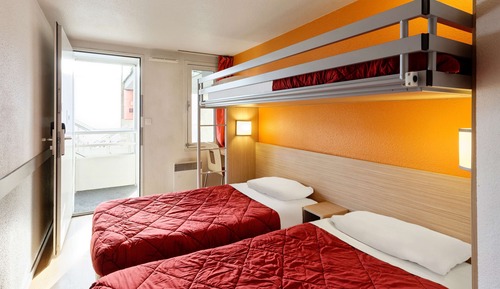 Standard Room, Multiple Beds (1 Double and 1 Single bed)