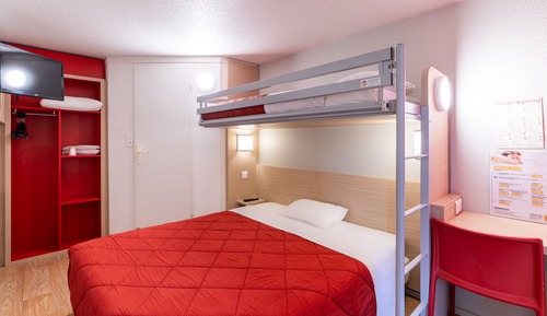 Standard Room, Multiple Beds (1 Double and 1 Single bed)